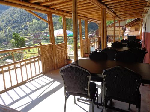 solid rock lodge and restaurant