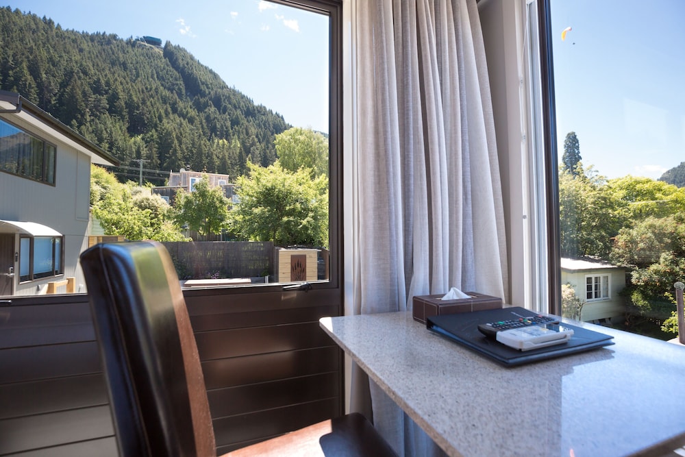 queenstown