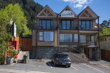 lomond lodge motel and apartments