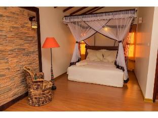 nyange resort and marina