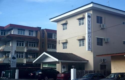 yew hotel