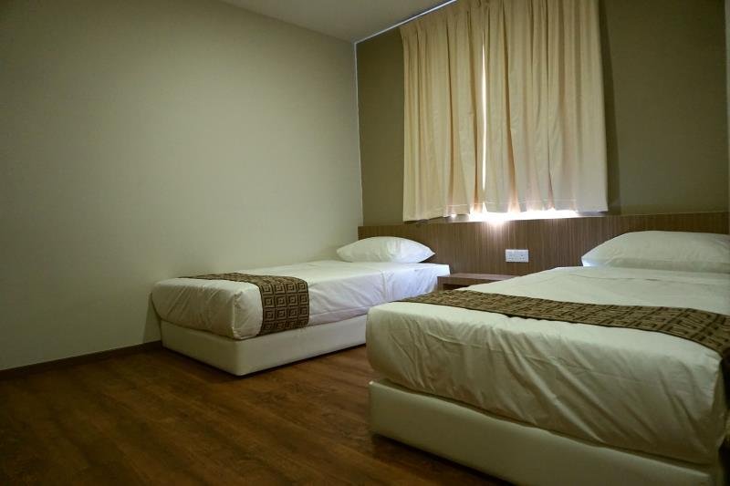 yew hotel