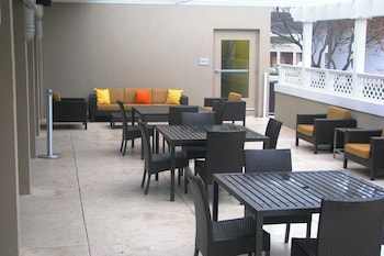 courtyard by marriott alexandria pentagon south