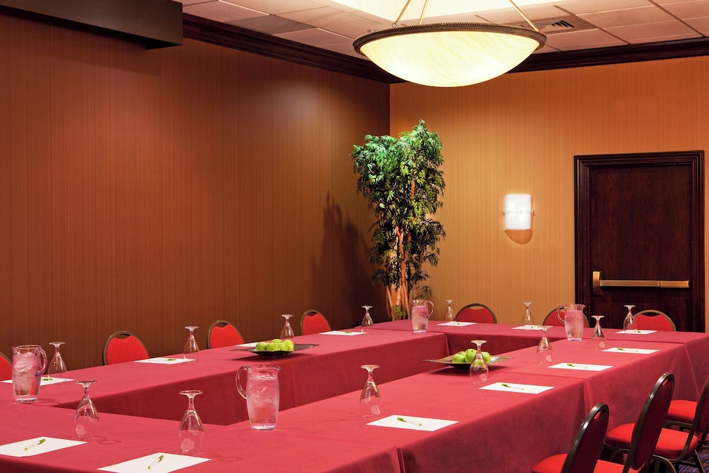 courtyard by marriott alexandria pentagon south