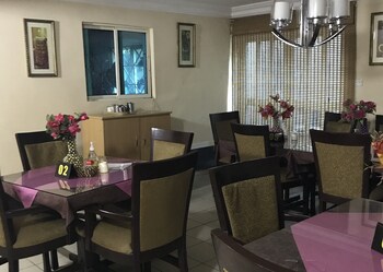 gq international hotel