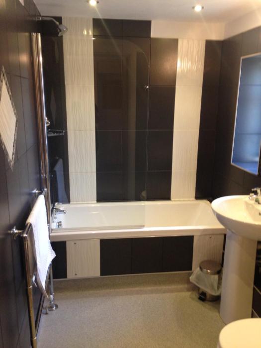 the elephant and castle hotel