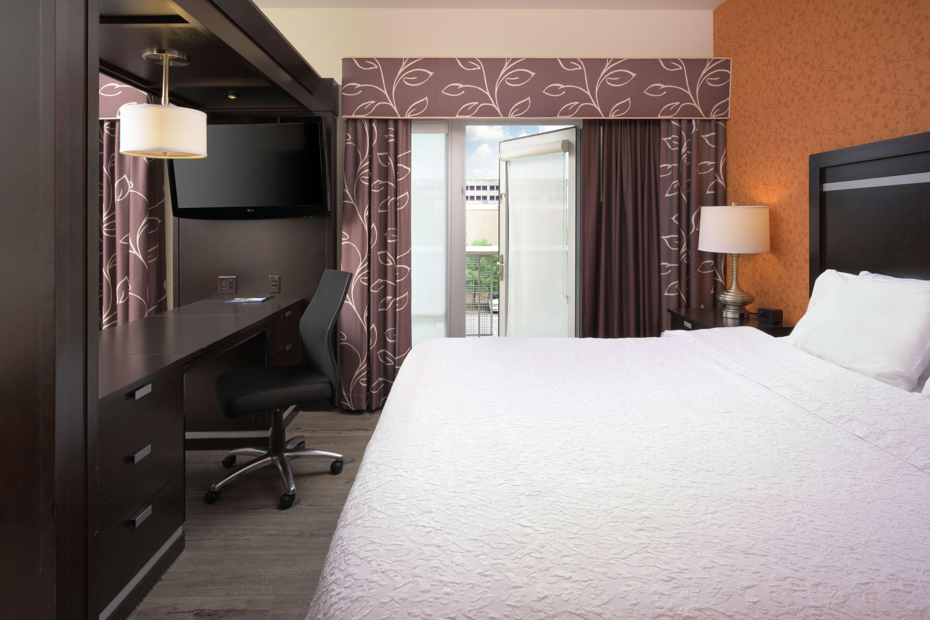 hampton inn and suites chattanooga downtown