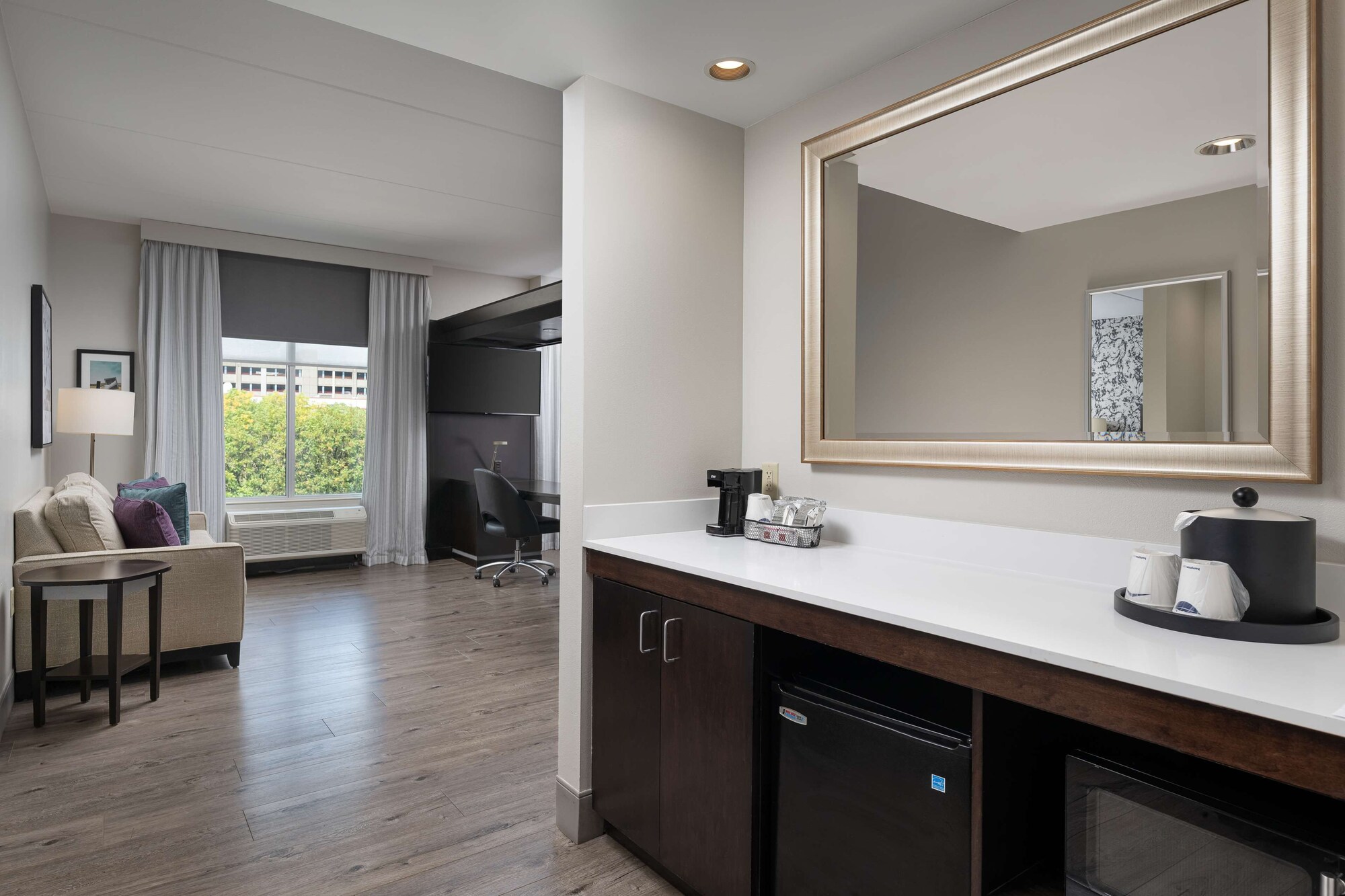 hampton inn and suites chattanooga downtown