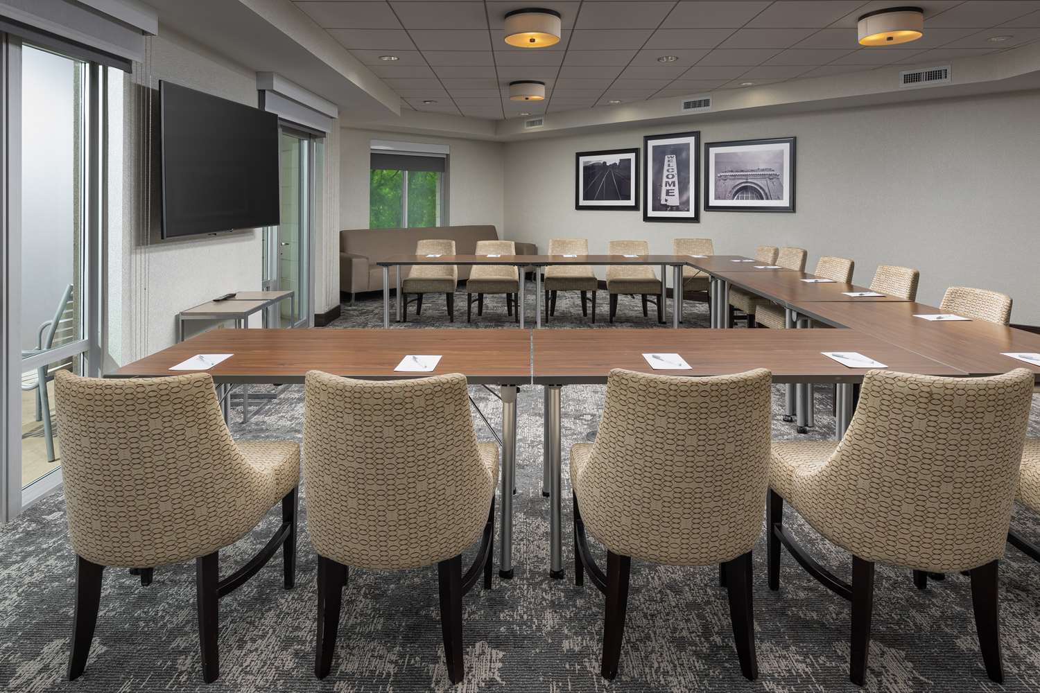 hampton inn and suites chattanooga downtown