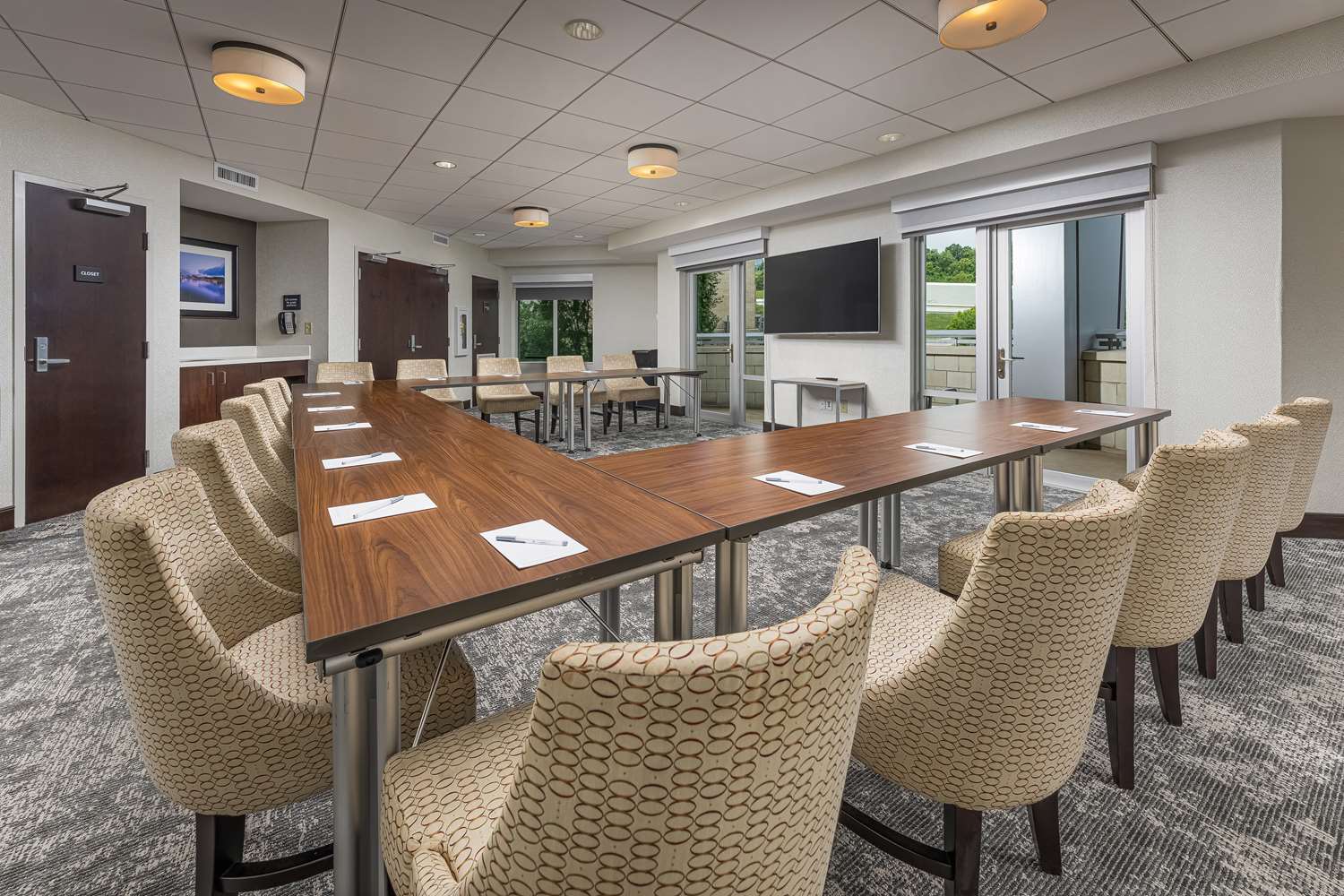 hampton inn and suites chattanooga downtown