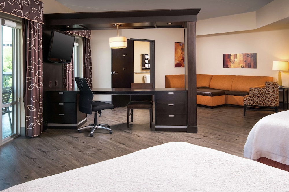 hampton inn and suites chattanooga downtown