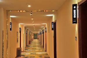 greentree alliance sip suzhou lianfeng plaza