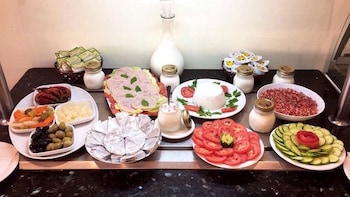 hotel yasmine
