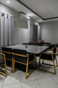 ossanzaia bilene lodge