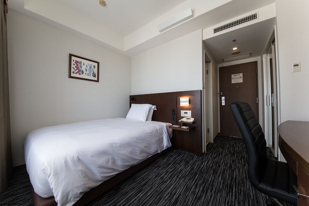 ana crowne plaza yonago by ihg