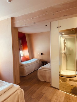 preikestolen basecamp