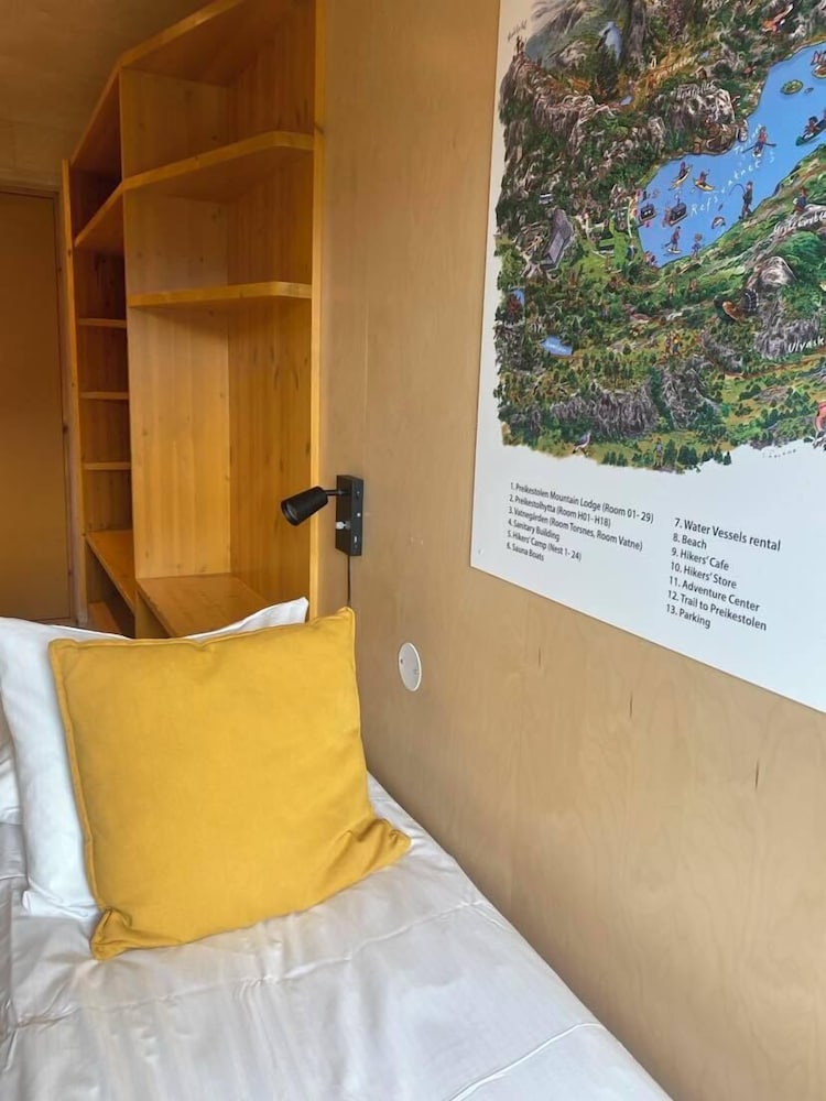 preikestolen basecamp