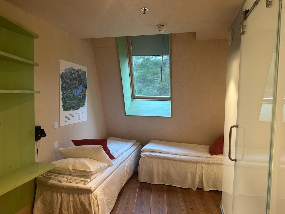 preikestolen basecamp