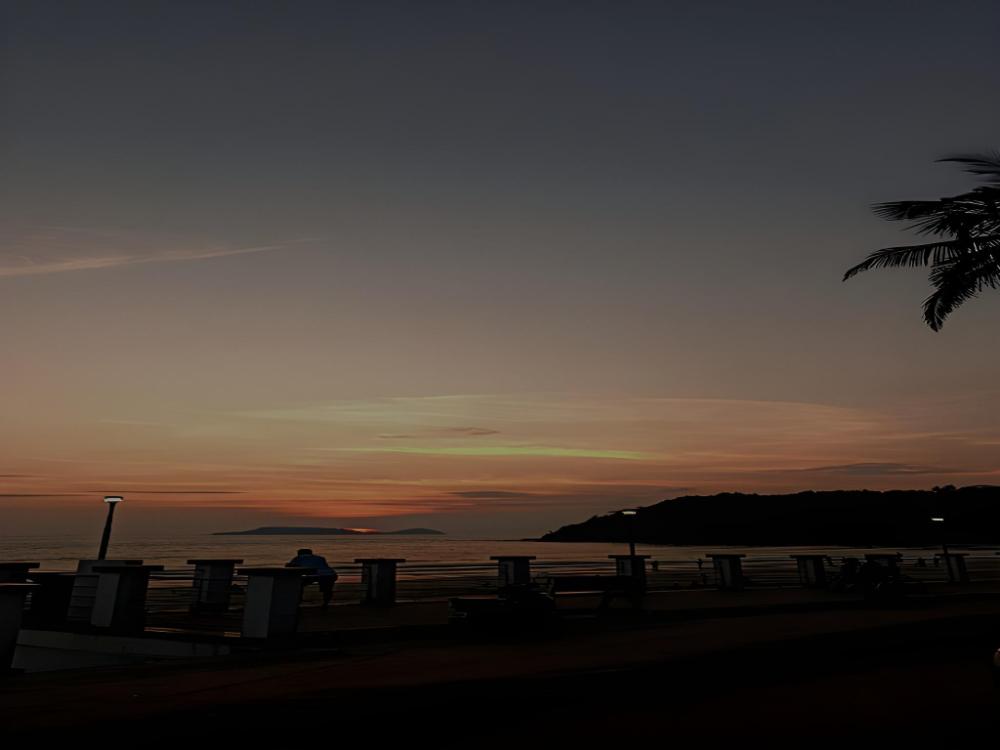 leon hide out guest house