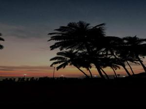 leon hide out guest house