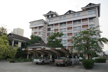 phuphaya hotel