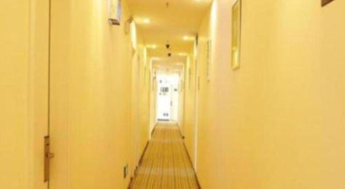 7days inn luoyang wangcheng avenue shenglong square