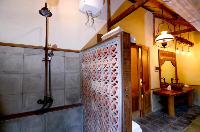 desa alamanis resort vila