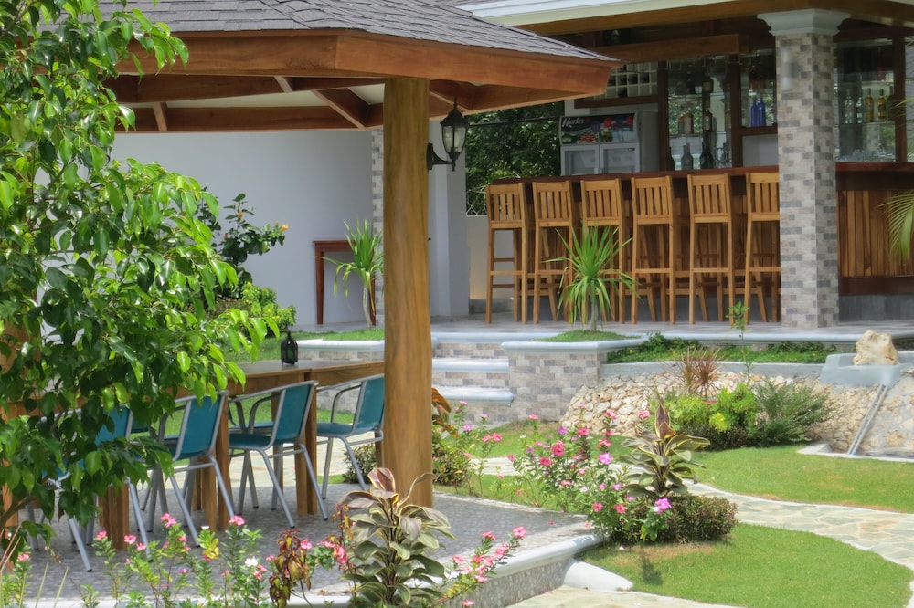 garden bungalows resort