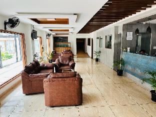 Queens Tourist Home,Vadakara,3 star