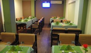 Queens Tourist Home,Vadakara,3 star