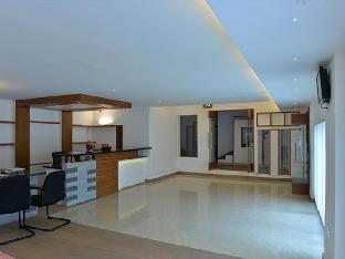 Queens Tourist Home,Vadakara,3 star