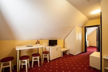 hotel extravagance