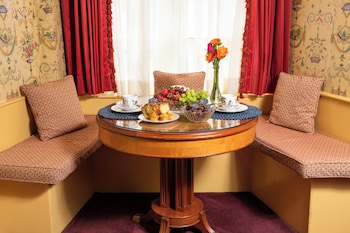 americas cup inn