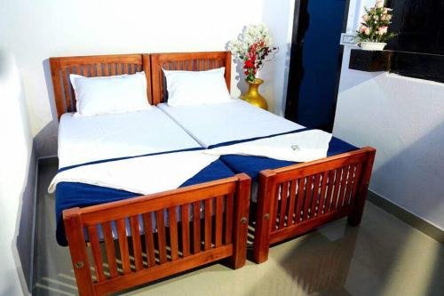 cotelac heritage lake resort alleppey