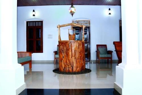 cotelac heritage lake resort alleppey