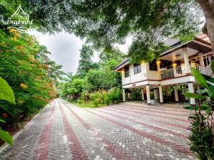 Baan Nam Pen Resort,Bang Khonthi>>Amphawa,3 star