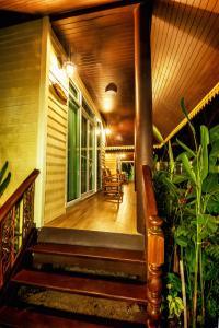 baan nam pen resort
