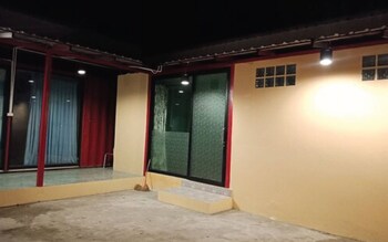 sisatchanalai heritage and resort