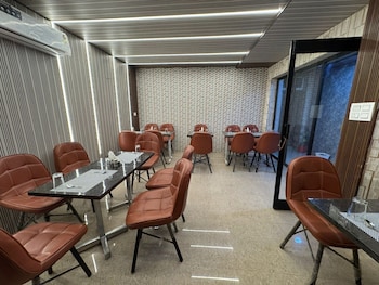 Hotel Natraj A Boutique Hotel,Kharkhari,3 star