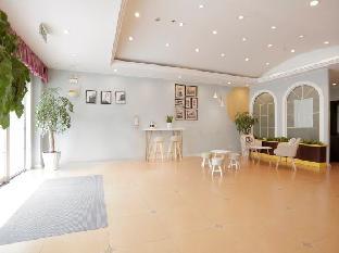 home inn hangzhou xiaoshan yinlong dept renmin road metro station