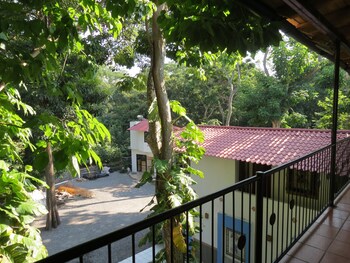 hotel posada comala
