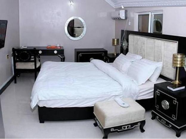 carlisle hotel