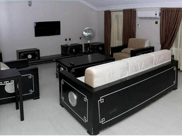 carlisle hotel