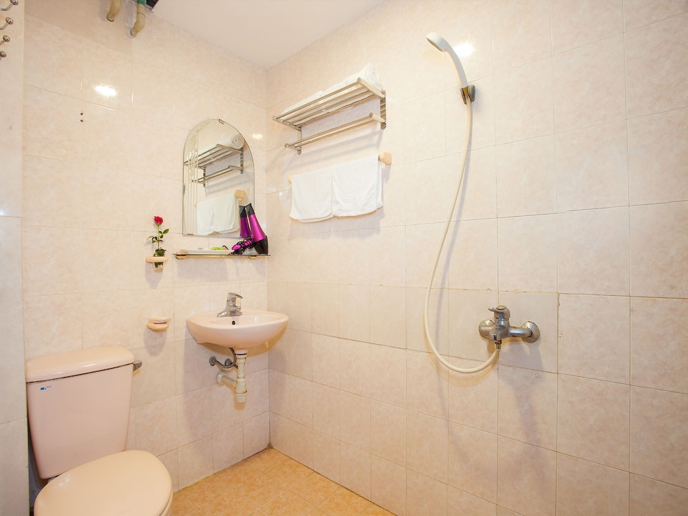 phuong trang hotel hanoi