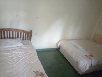 senior chief wambugu palace
