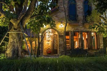 chateau de bear hotel