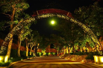 chateau de bear hotel