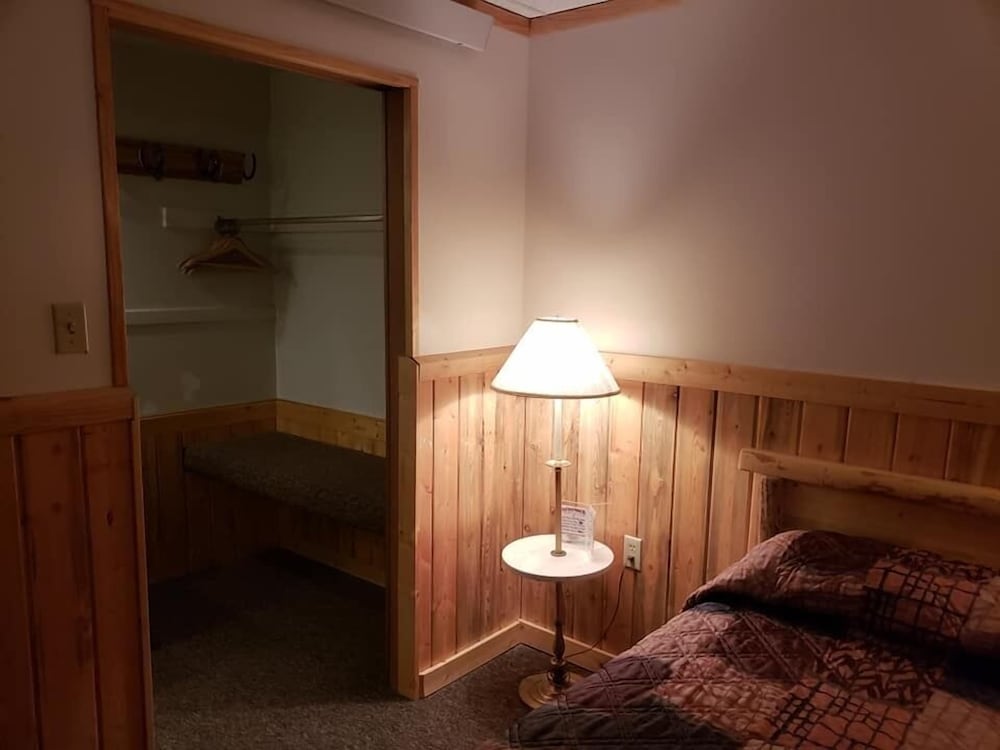 lava mountain lodge