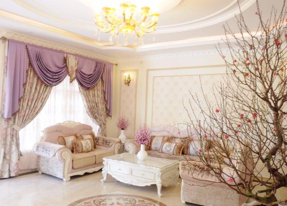 hoa sen vang hotel dalat