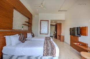 hotel pioneer grand palace